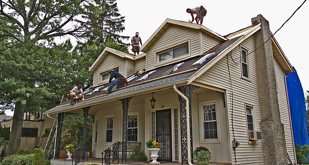 Roof Gutter Cleaning in Antigo, WI